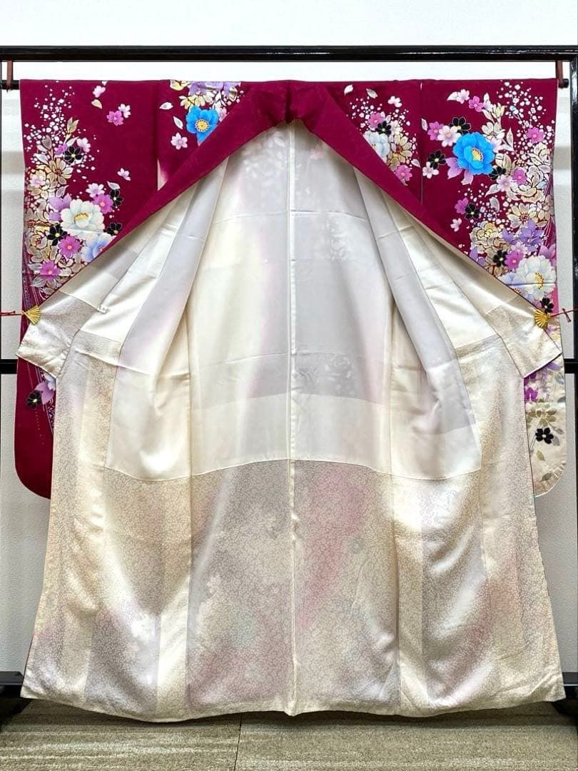 振袖 金彩 銀彩豪華 刺繍 紋意匠 身丈 157cm 撥水加工済 MO2900 - メルカリ