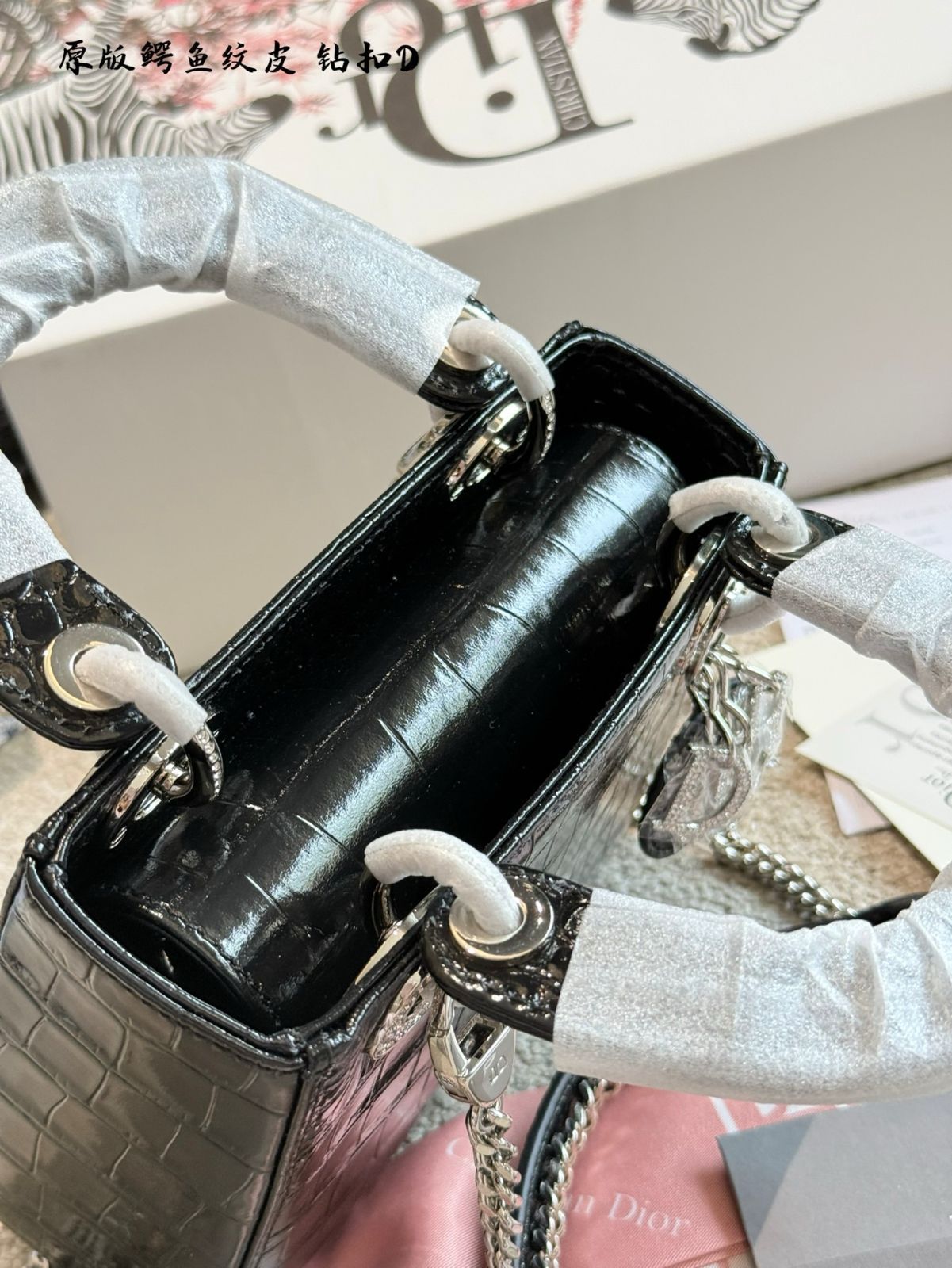 Dior☆バッグ レザー エンボス加工 ハンドバッグ ショルダー 今日特価】DIOR Lady Dior Crocodile Embossed Leather Bag