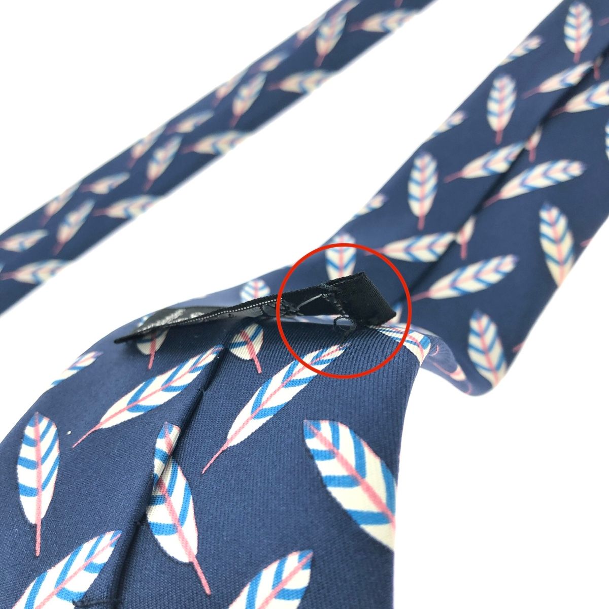 HERMES エルメス ネクタイ 鳥の羽/シルク 995 シルク100％ ネイビー