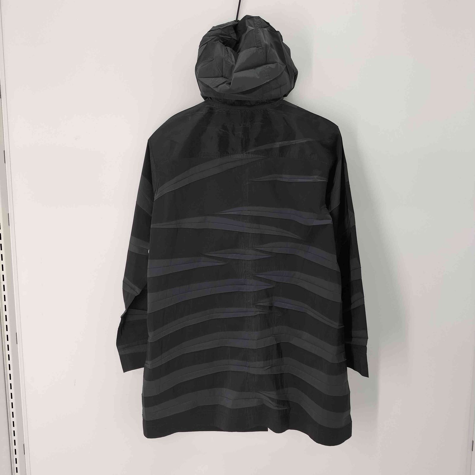 プリーツプリーズイッセイミヤケ PLEATS PLEASE ISSEY MIYAKE シワ加工