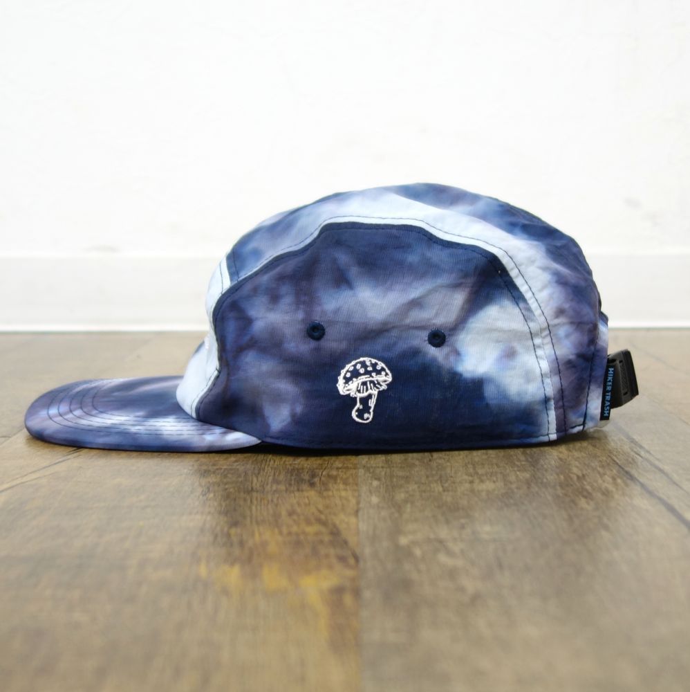 HIKER TRASH ハイカートラッシュ キャップ MOODY BLUE 【公式通販】 HIKER TRASH ハイカートラッシュ キャップ MOODY BLUE 【公式通販】