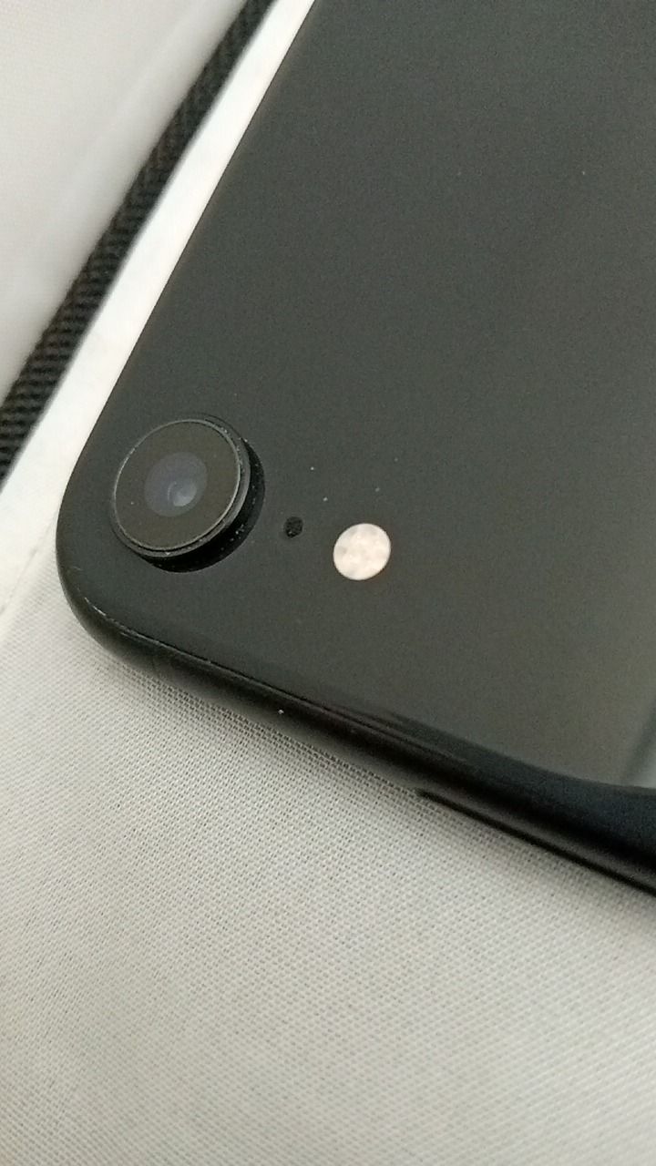 動作確認済！ iPhoneXR A2106 128GB 本体 ブラック SIMフリー 
