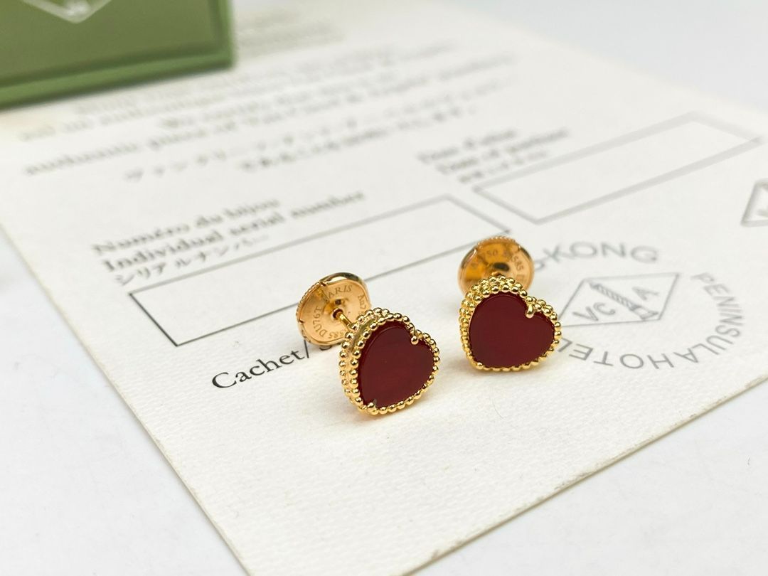 ヴァンクリーフ＆アーペル　Van cleef&Arpels　ピアス　ハート　ゴールド