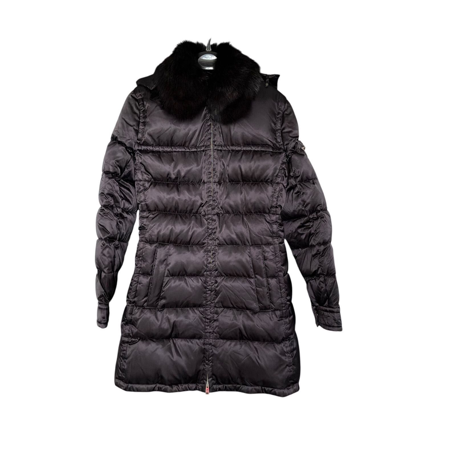 Z1554 PRADA プラダ ダウンジャケット ダウンコート ブラック 黒