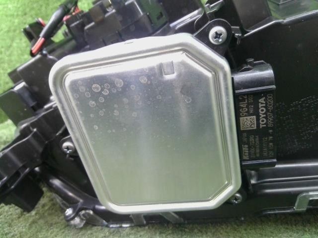 新作入荷!  ランドクルーザー 3BA-TRJ250W 左 ヘッドランプ ヘッドライト ASSY 250 VX 7人 4WD 2TR-FE 4V8 81185-60S40 【新入荷·数量限定】