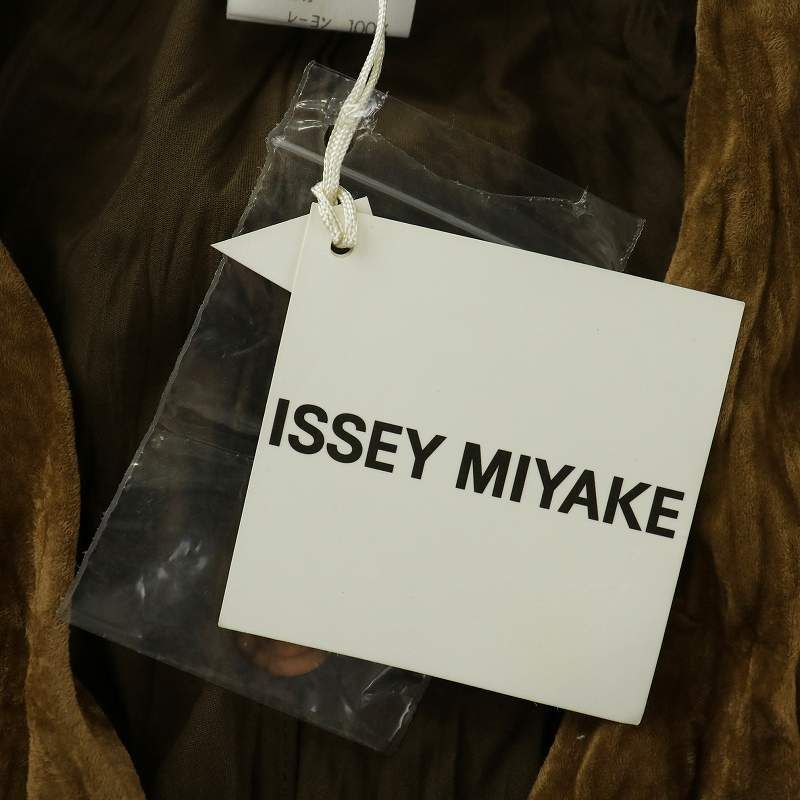 未使用品 イッセイミヤケ ISSEY MIYAKE Vest ベスト ジレ ベロア プリーツ加工 M 茶色 ブラウン IM41-FE901 /XZ ■GY18 レディース イッセイミヤケ ISSEY MIYAKE Vest ベスト ジレ ベロア プリーツ