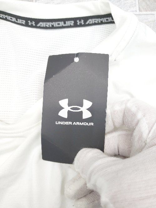 ◇ ◎ ●未使用● UNDER ARMOUR アンダーアーマー ロゴプリント 半袖 シャツ サイズMD オフホワイト系 メンズ P  【1402270003689】