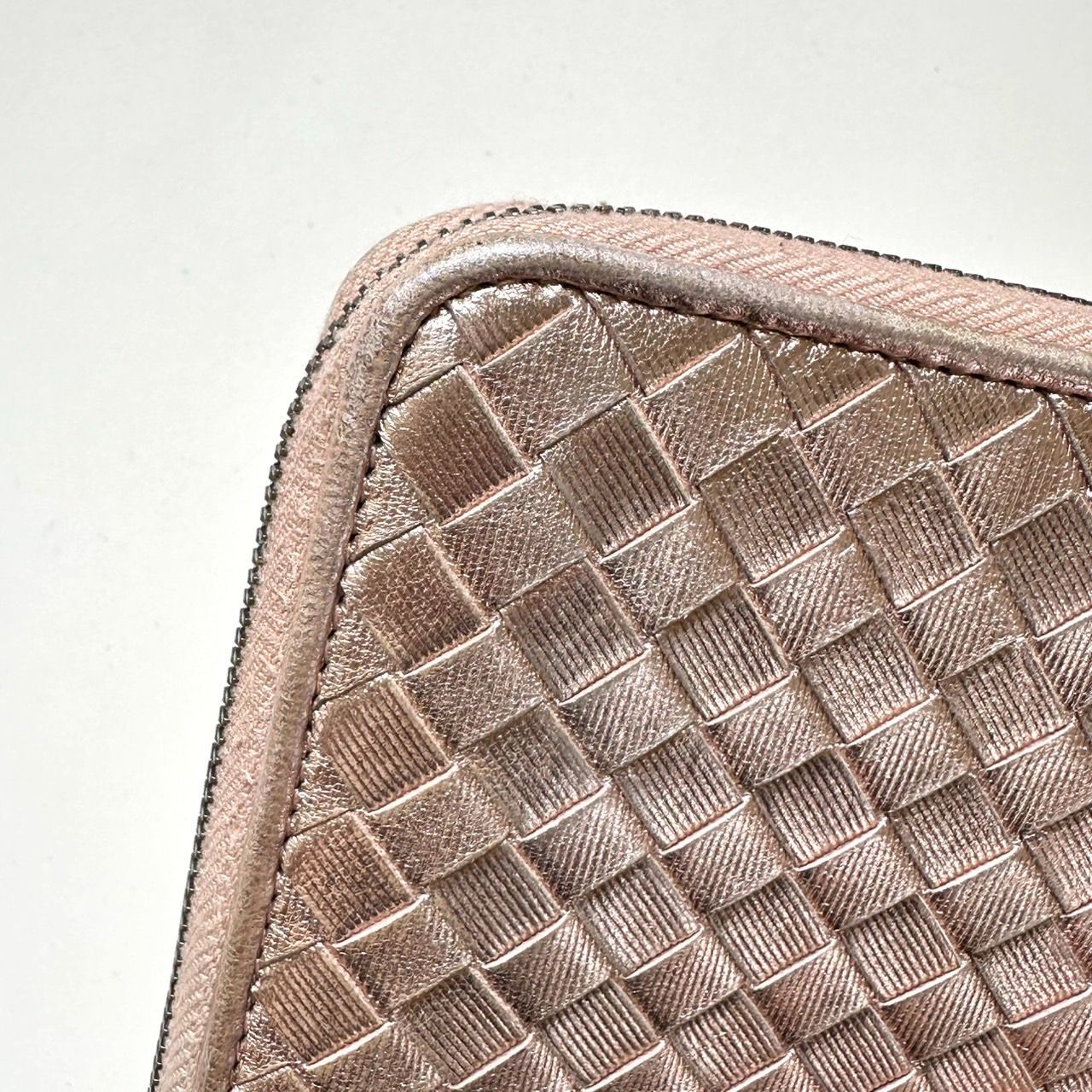 ボッテガヴェネタ BOTTEGA VENETA 長財布 イントレチャート ピンク