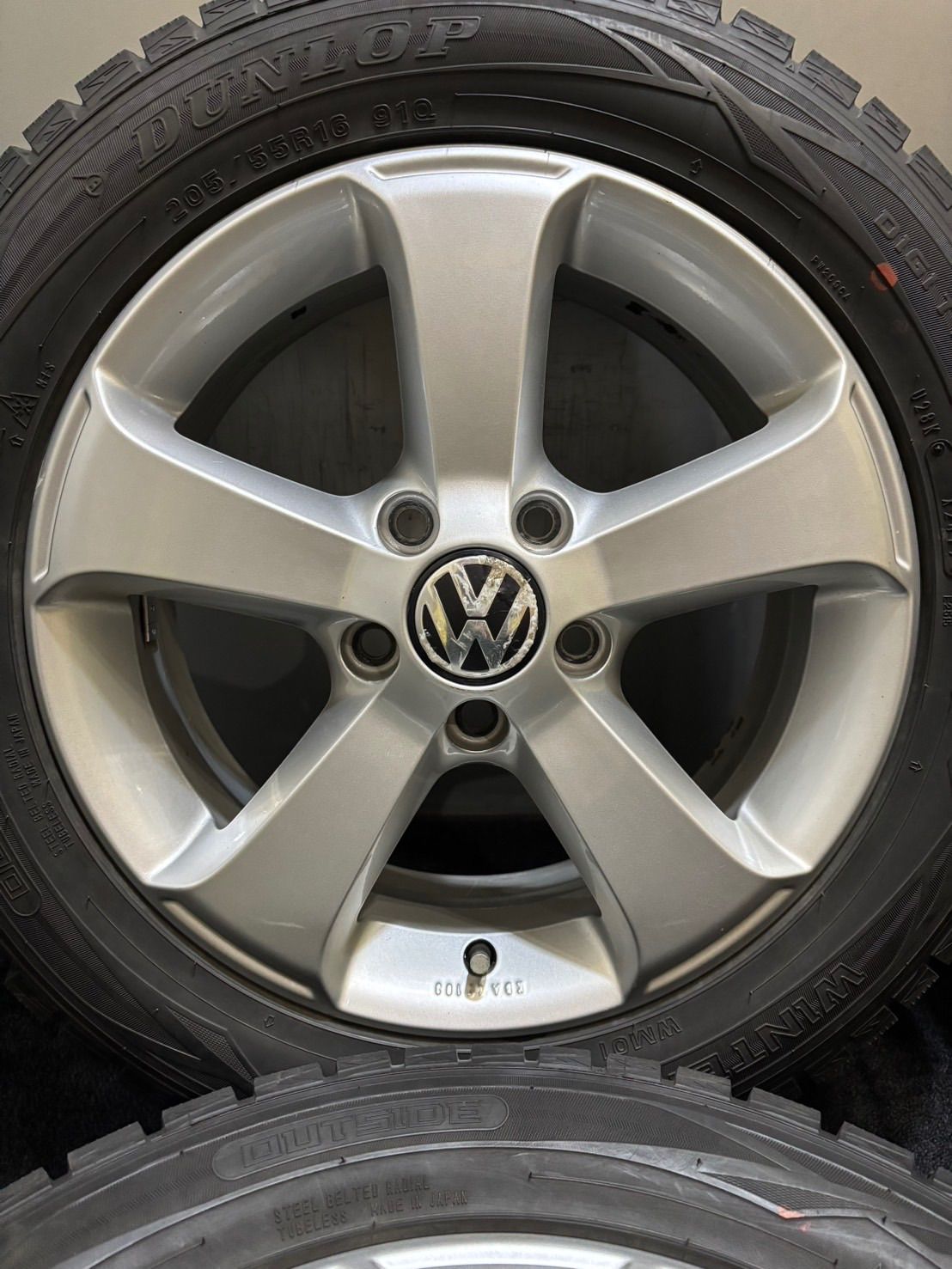 205/55/16インチVWワーゲントゥーランに使用 PCD112 5H