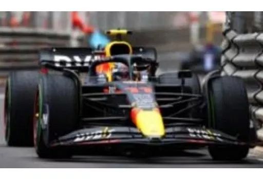 中古】ミニカー 1/18 Oracle Red Bull Racing RB18 Oracle Red Bull