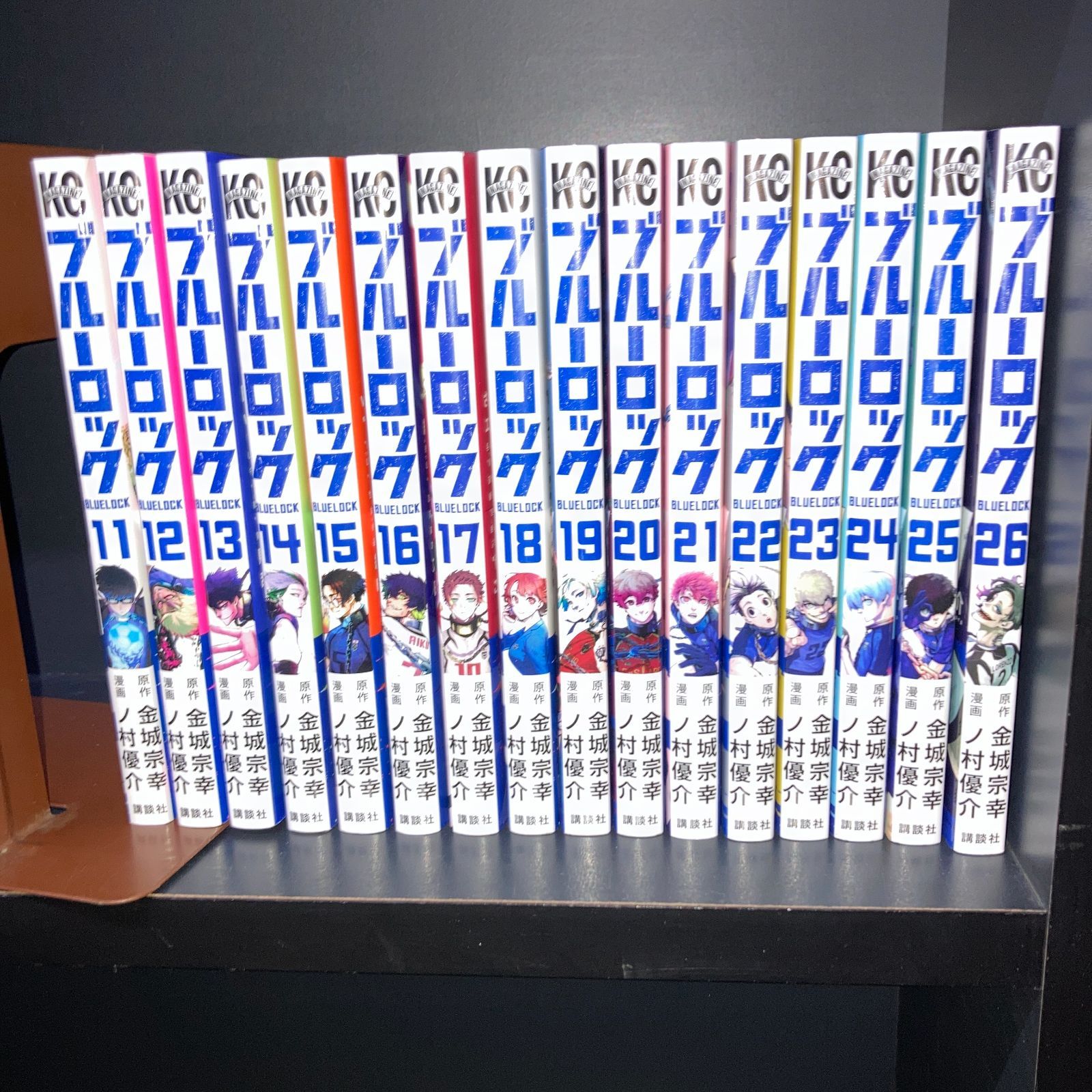 ブルーロック 1-26巻 コミックセット - メルカリ