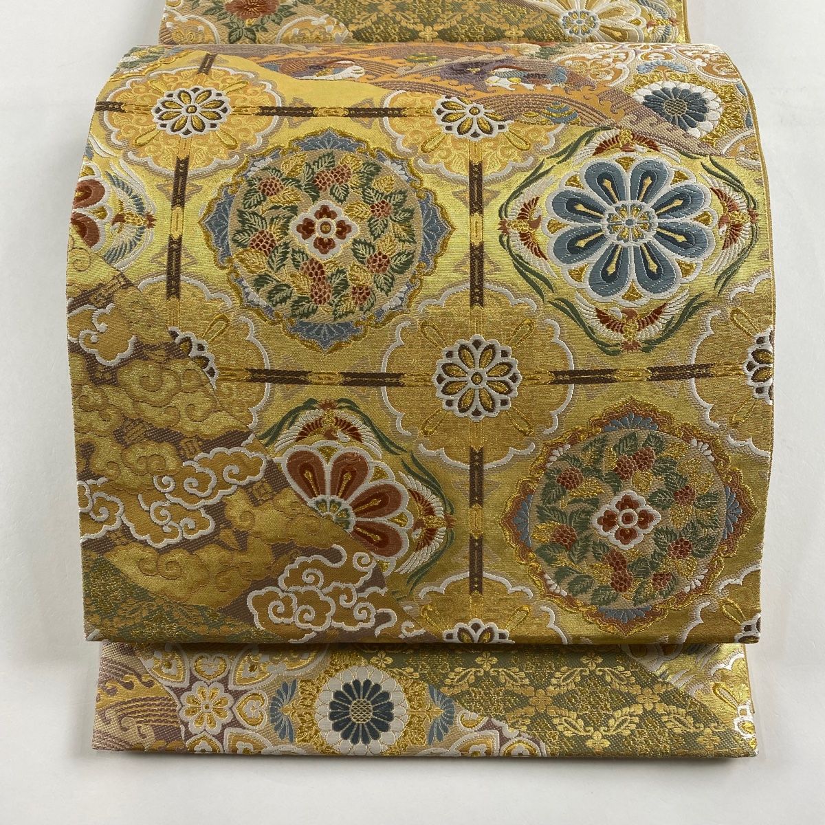 袋帯 秀品 華文 向かい鳥 箔 金糸 薄茶色 六通 正絹