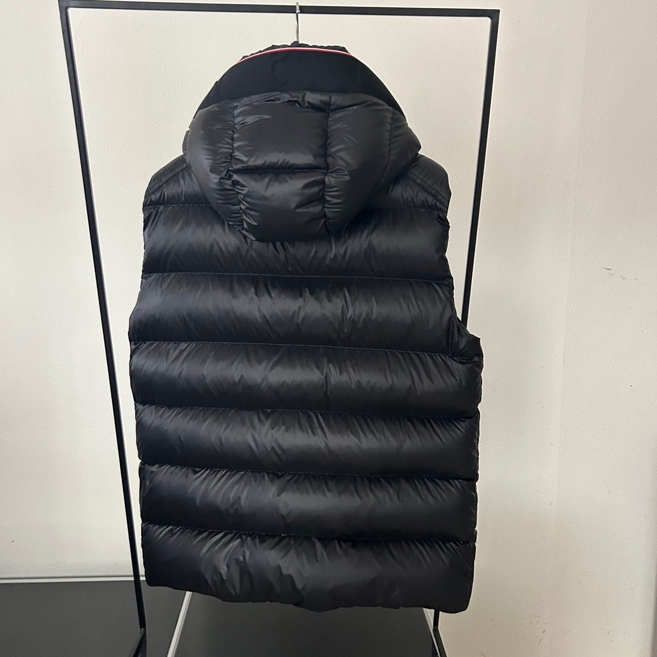 モンクレール MONCLER ダウンベスト ブラック☆2023〜2024秋冬☆LUIRO 