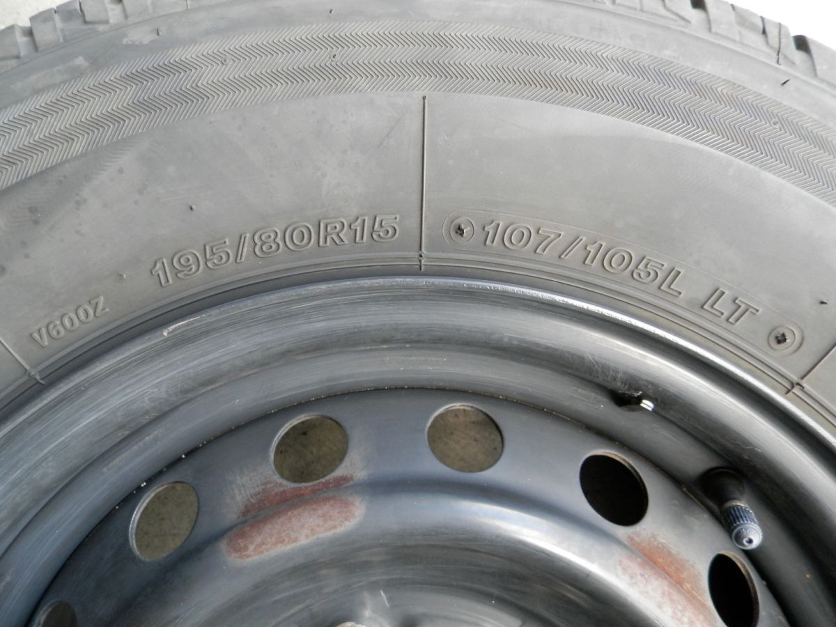  トヨタ 200 ハイエース 15インチ スチールホイール付ラジアルタイヤ 4本SET 195 80 R 15 107 105 L 製 6 0 J 35 H 139 7 KDH V 15インチ タイヤ ホイールセット