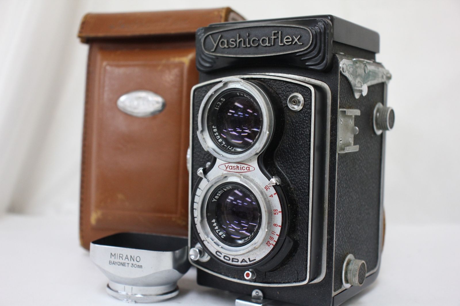 訳あり品 ヤシカ Yashicaflex Yashikor 80mm F3.5 ケース付き 二眼カメラ e2774