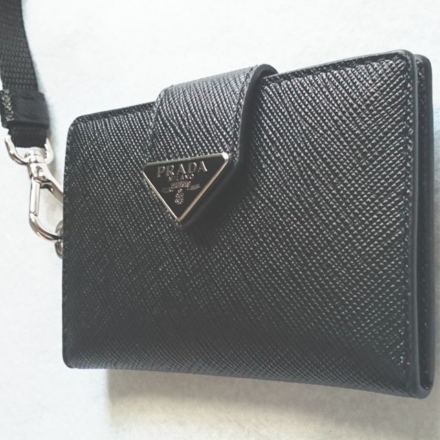 ○新品/正規品○ PRADA サフィアーノレザーxレザー カードケース