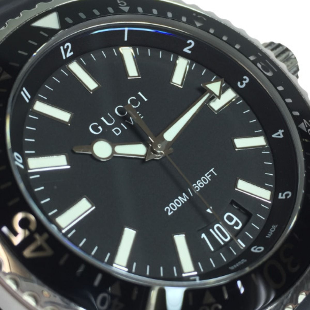 ◎◎GUCCI グッチ 136.2 DIVE ベルト社外製  クォーツ メンズ 腕時計 箱付