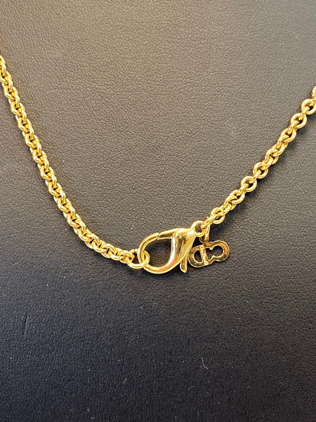 Dior ロゴ チャーム ネックレス ゴールド メッキ 9516 Dior ディオール ロゴ チャーム ネックレス ゴールド メッキ