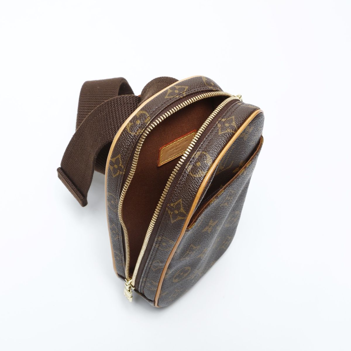 2004年 モノグラム