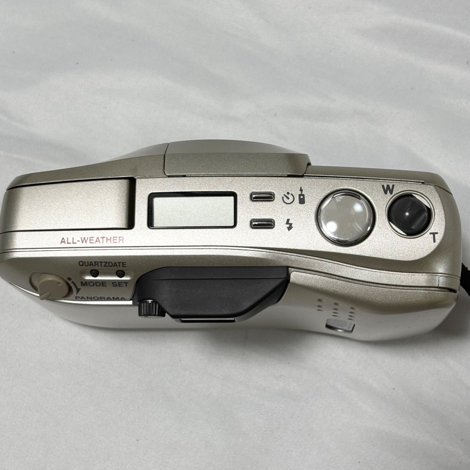 多彩な品揃え。 送料無料 OLYMPUS|オリンパス|ZOOM140|コンパクトフィルムカメラ|撮影|写真|シルバー|動作未 | 品|ジャンク品扱い|ケース付き 理想的