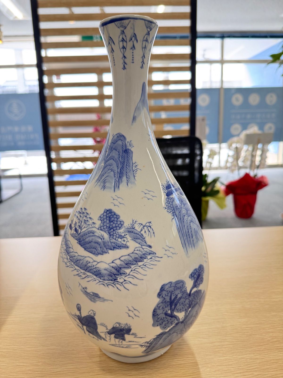 壺　つぼ　花瓶　風景画模様　レトロ　アンティーク