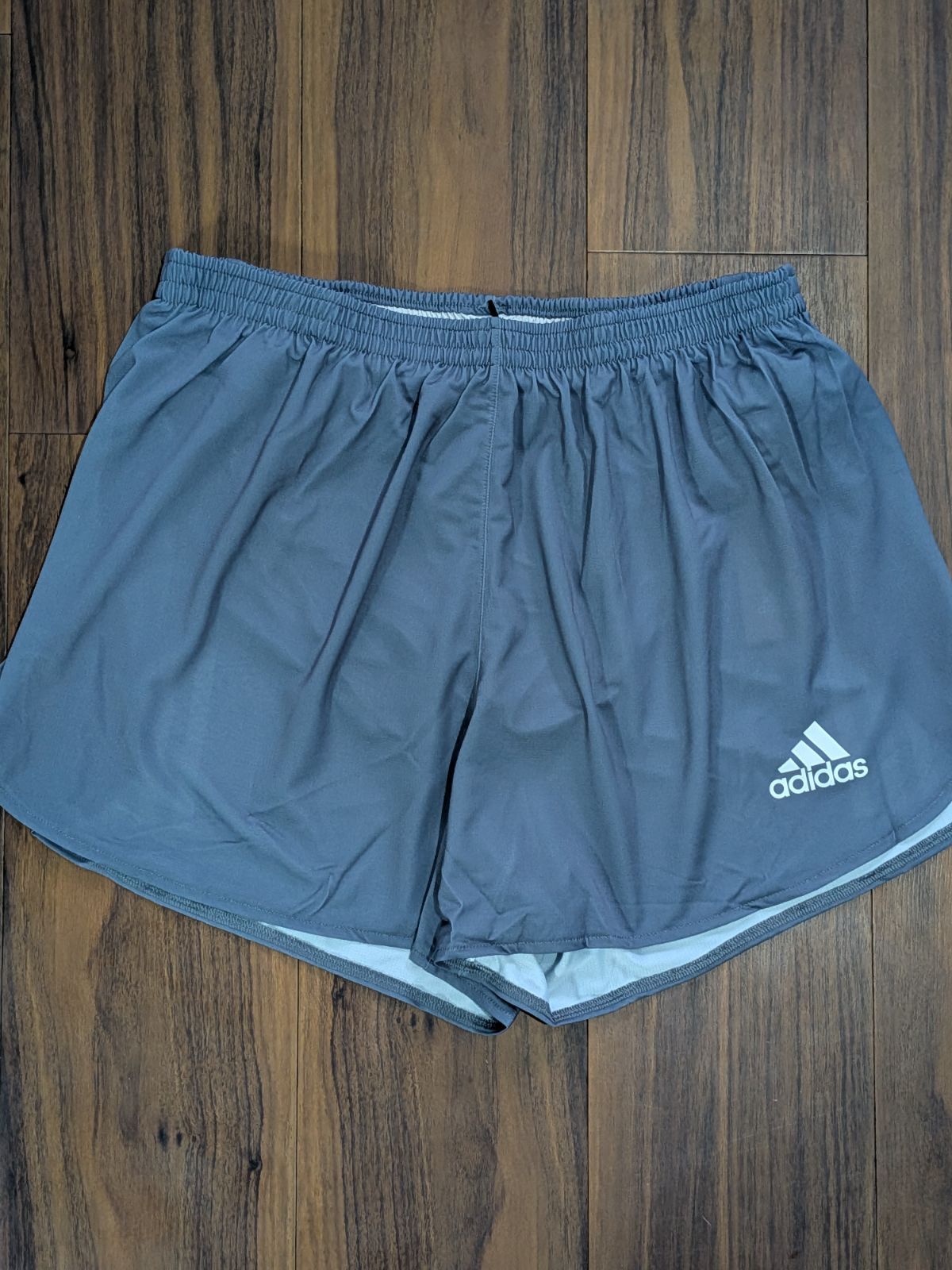 シングレット スプリットショートパンツ