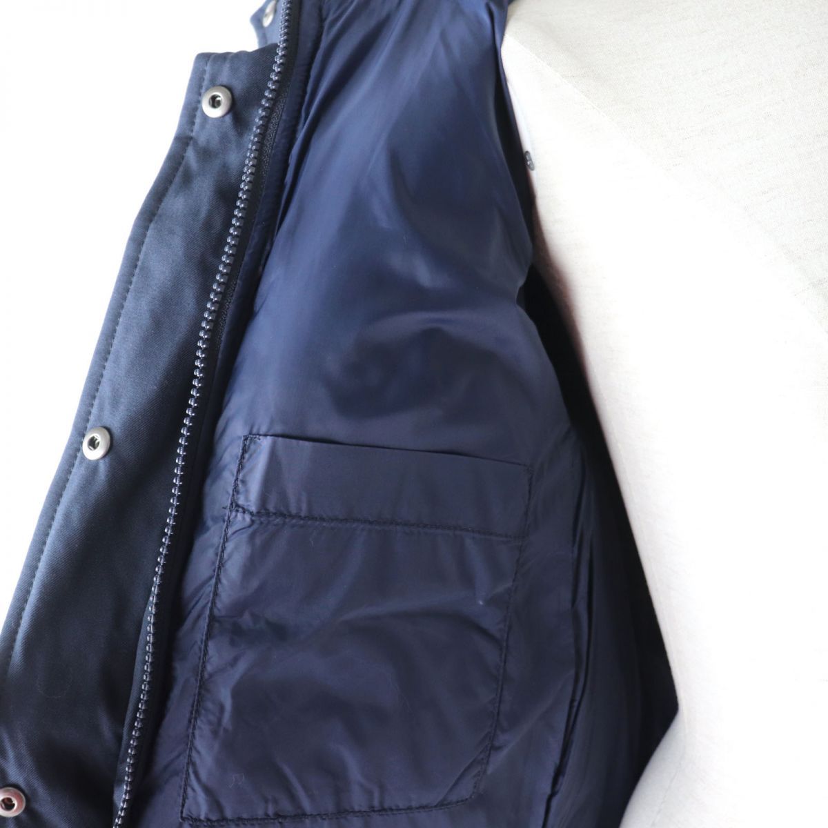 Pyrenex - 美品★正規品 定価121000円 PYRENEX ピレネックス BORDEAUX HWO055 ロゴワッペン・ラクーンファー・フード付 ダウンコート ネイビー 36 h10-st30316-203 美品☆正規品 定価121000円 PYRENEX ピレネックス BORDEAUX