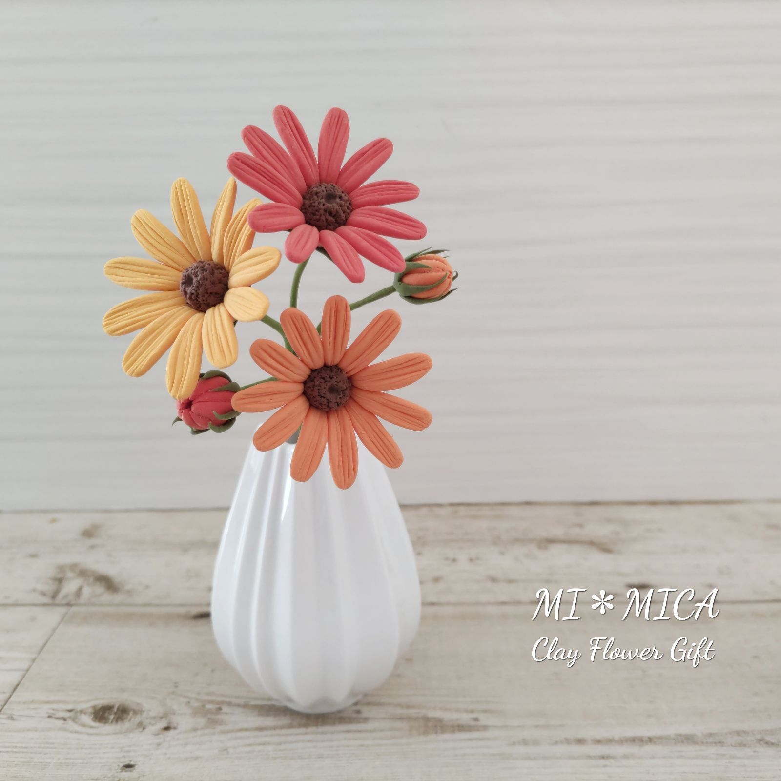 マーガレット＊クレイフラワー＊粘土の花＊ハロウィン＊秋色オレンジ