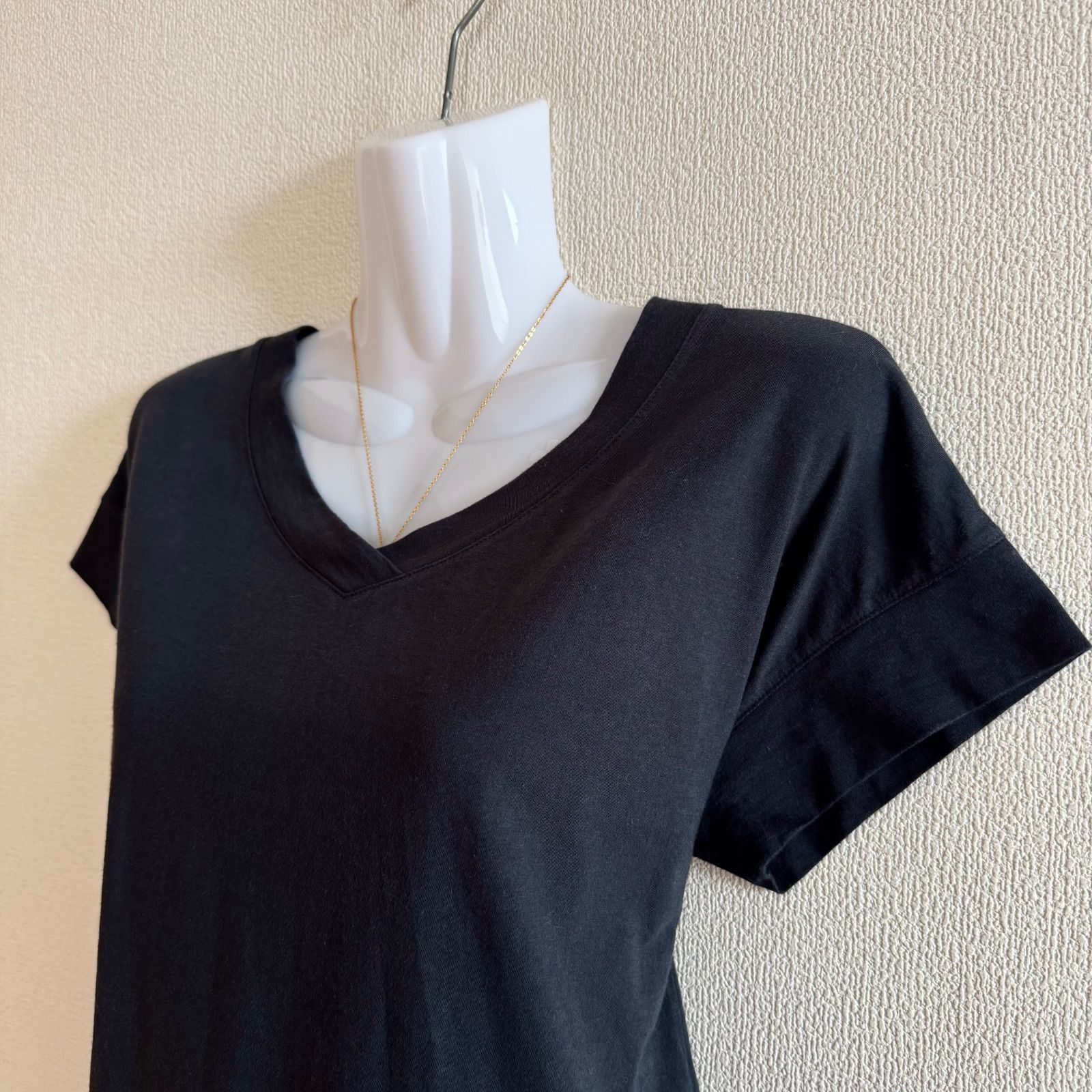 Margaret Howell マーガレットハウエル VネックコットンTシャツ