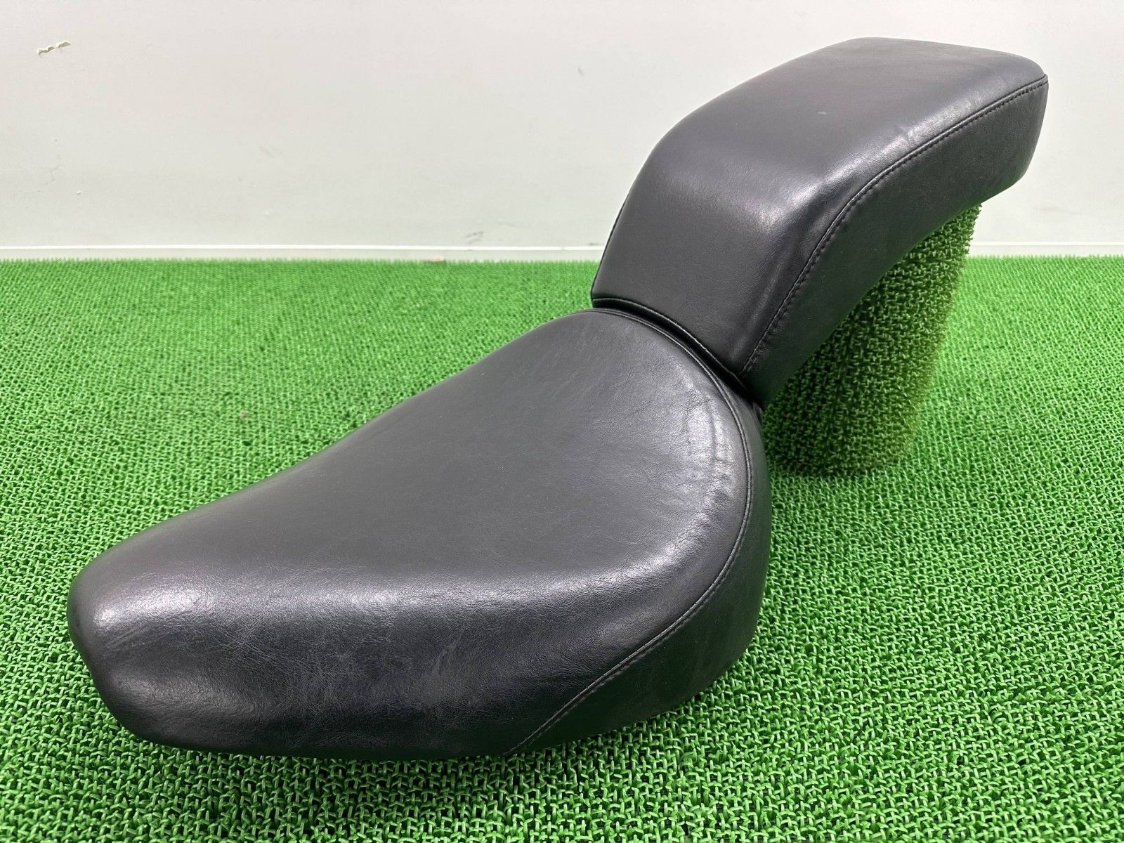 FXSTC1340 シート ハーレー 純正 バイク 部品 ソフテイルカスタム エボ初期 FXST FXSTS 修復素材や張り替えベースに wN