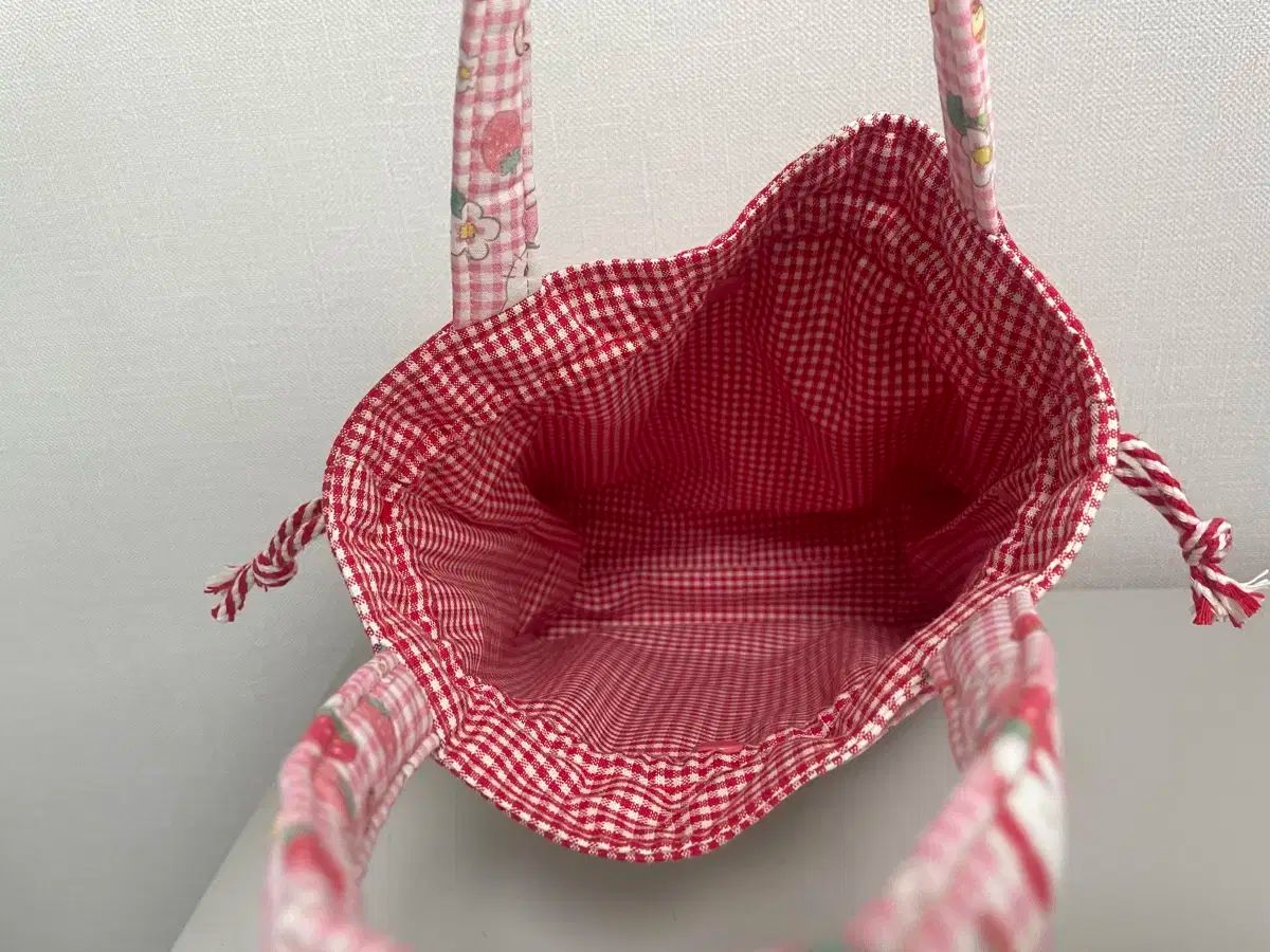 ハローキティ ハンドメイド ハローキティー 石像 ハンドメイド キティ 置物