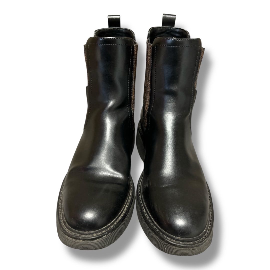 MICHAEL KORS ブラックハイカットブーツ Michael Kors Haskell Jaelyn boots for Girl - Black in UAE