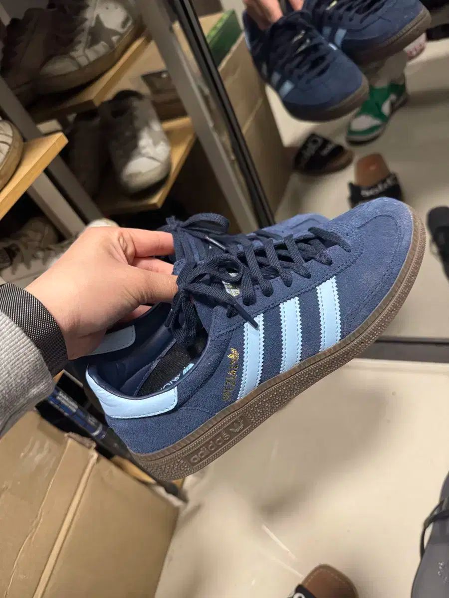 adidas アディダス スペツィアル ネイビー 235