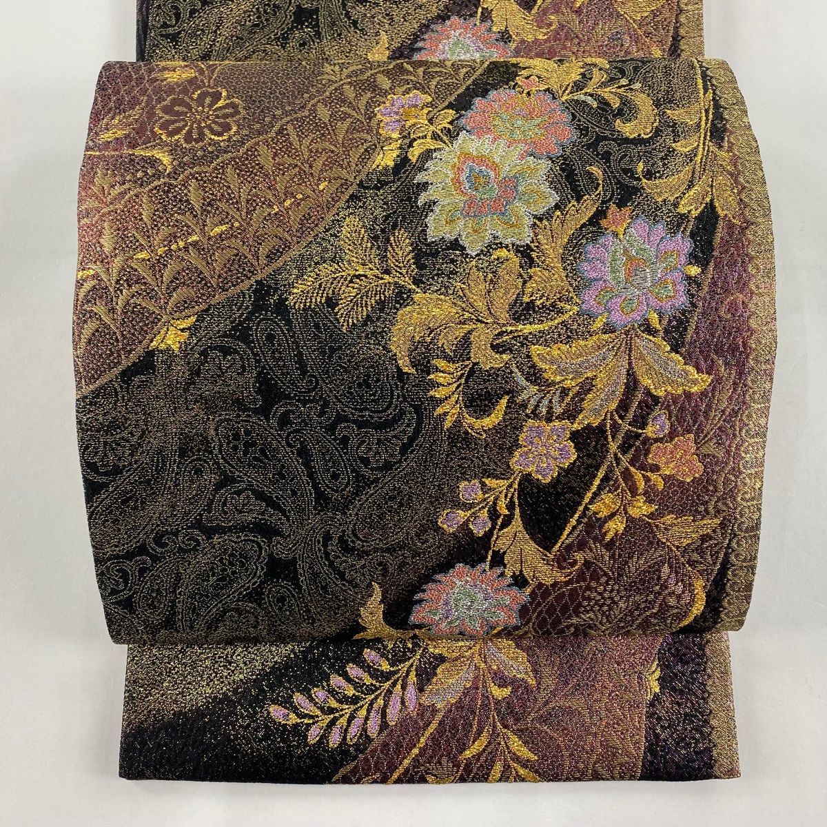 専用ページ　正絹　六通袋帯【花唐草　銀通し】No2743 専用ページ 正絹 六通袋帯【花唐草 銀通し】No2743 京友禅 刺繍