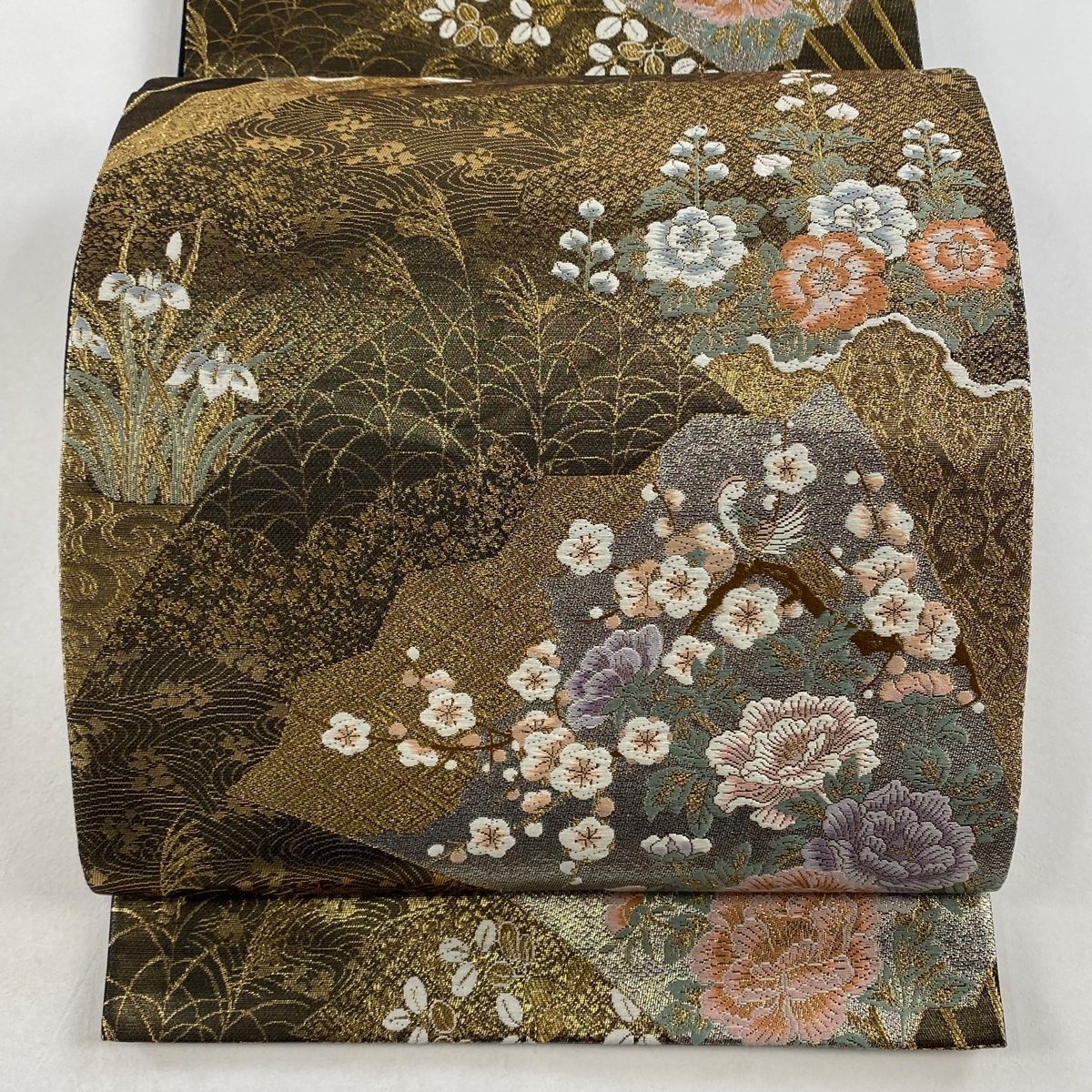 袋帯 美品 秀品 牡丹 秋草 金糸 箔 金色 六通 正絹 【中古】 - メルカリ