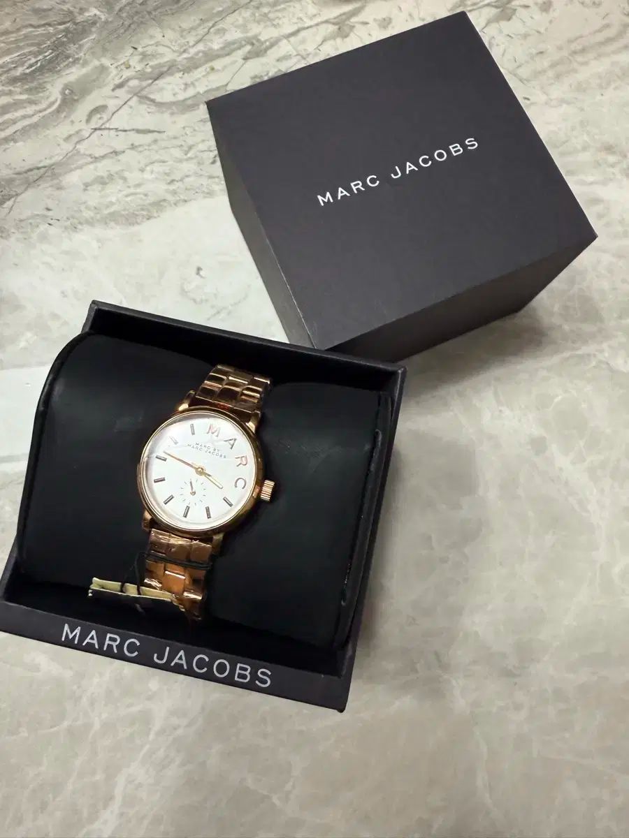 マークジェイコブス 腕時計 ゴールド MARC BY MARC JACOBS - MARC BY