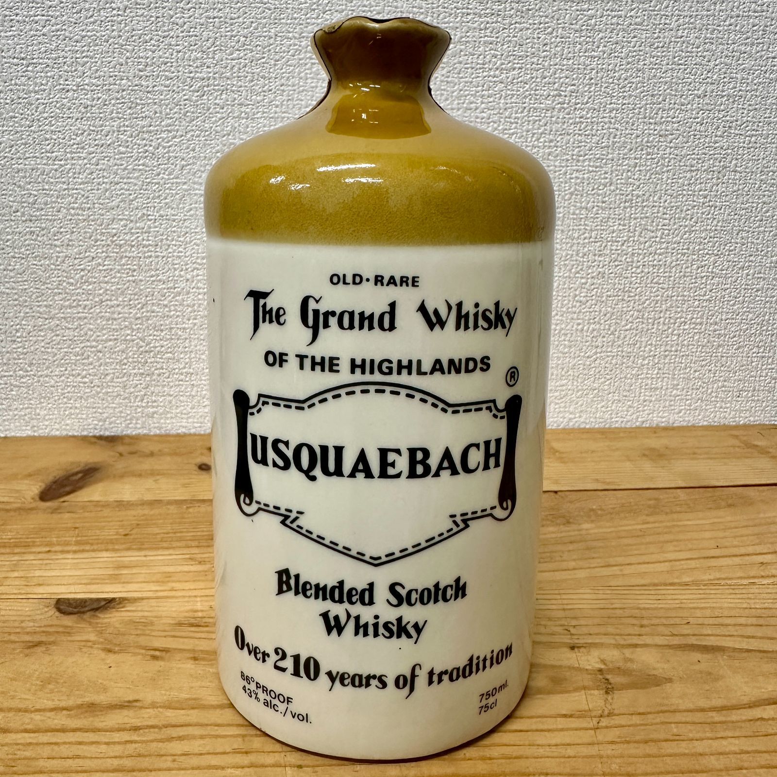 ウシュクベ 陶器 750ml 未開封 古酒 - メルカリ