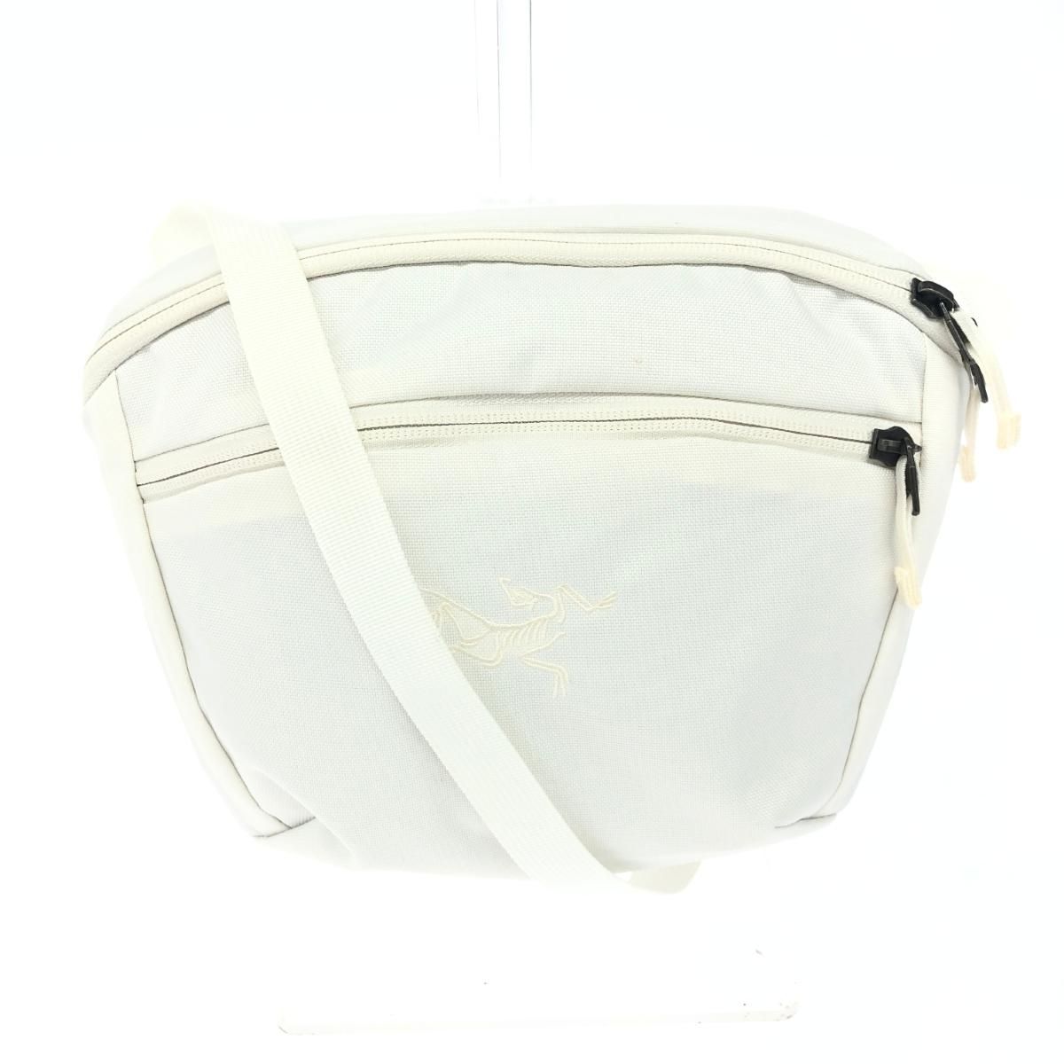 ARCTERYX アークテリクス ショルダーバッグ/ボディバッグ
