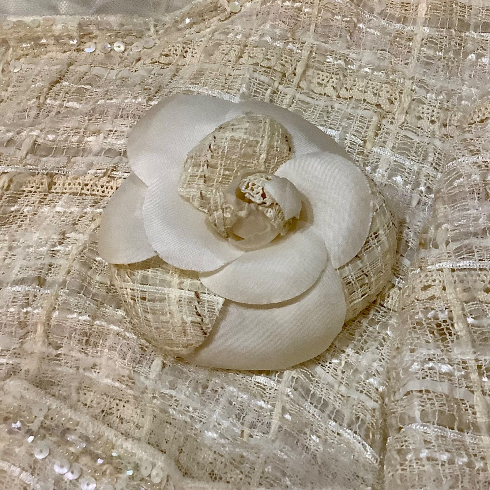 シャネル CHANEL 06C カメリア コサージュ ブローチ付き