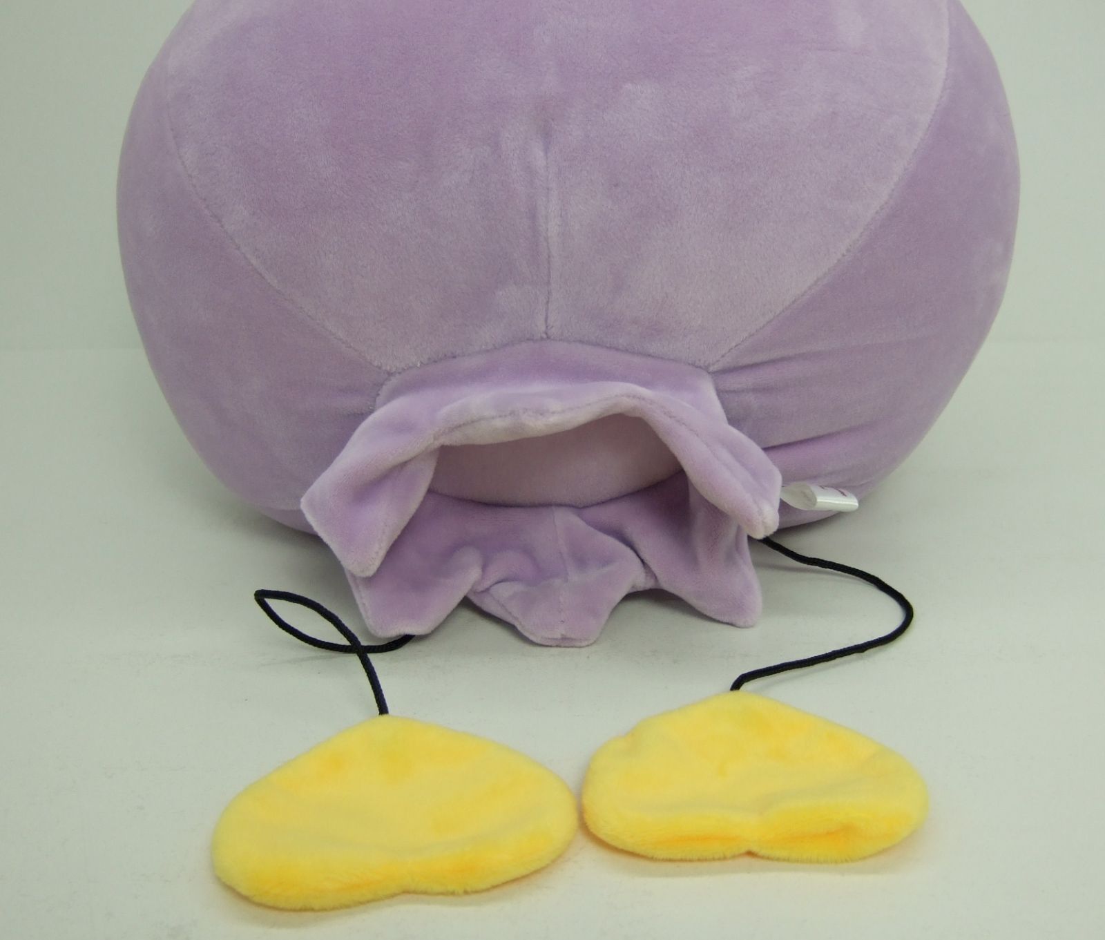 【美品】　フワンテ　もっちりまんまるクッション　ぬいぐるみ　ポケモン Amazon.co.jp: ポケモンセンターオリジナル もっちりまんまる