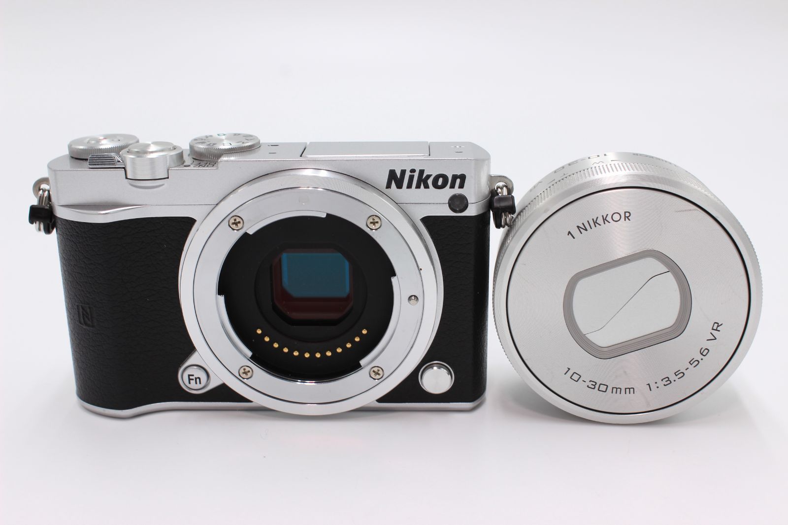 Nikon1 J5 シルバー Nikon ニコン Nikon1 J5 ダブルズームキット