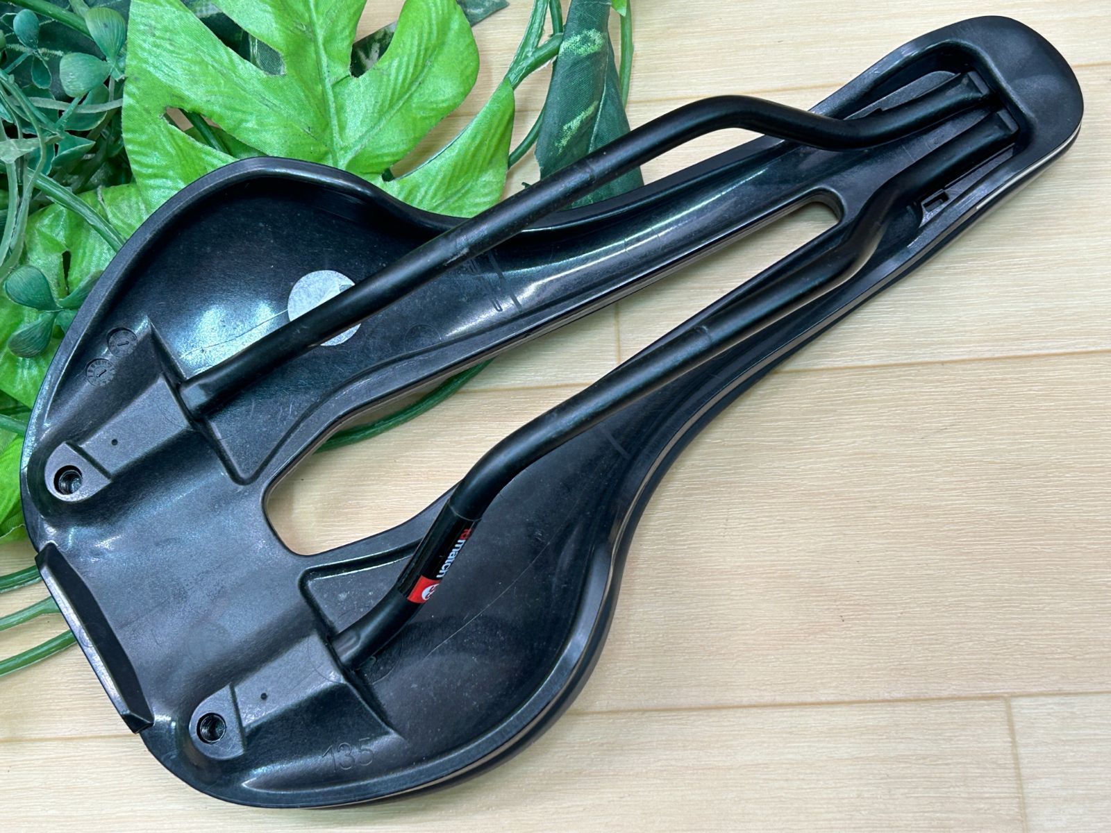 イチ推し!! 中古 selle ITALIA FLITE Boost TM SUPERFLOW GIRO '20