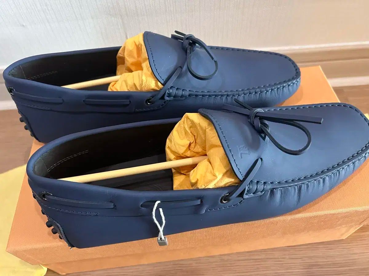 TOD S トッズ ドライビング シューズ 280