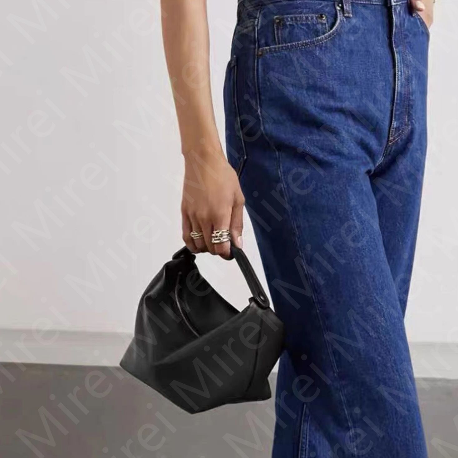 Amazon.co.jp: THE ROWザロウ Les bains bag レバン : ホーム