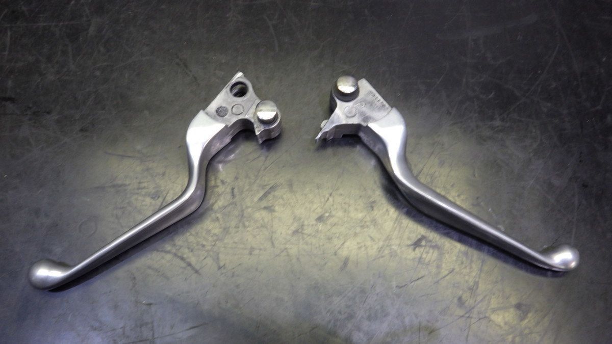 ☆ハーレーダビッドソン☆FXD1580☆5HD1GM4108K☆レバー☆D-1094