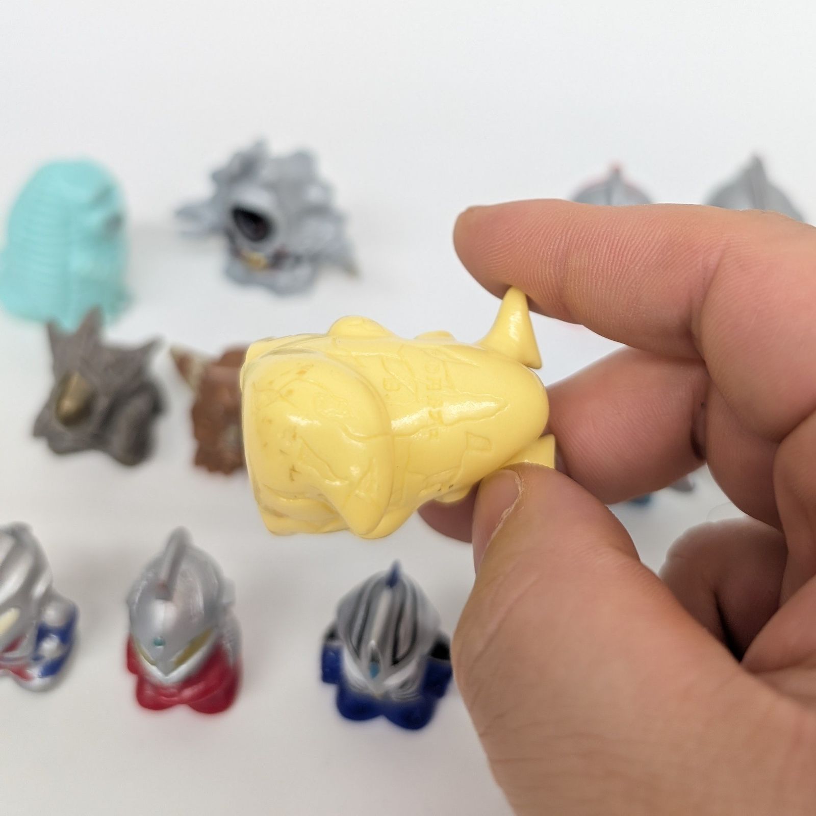 ウルトラマン 当時物 レトロ 指人形 フィギュア 15体セット - メルカリ