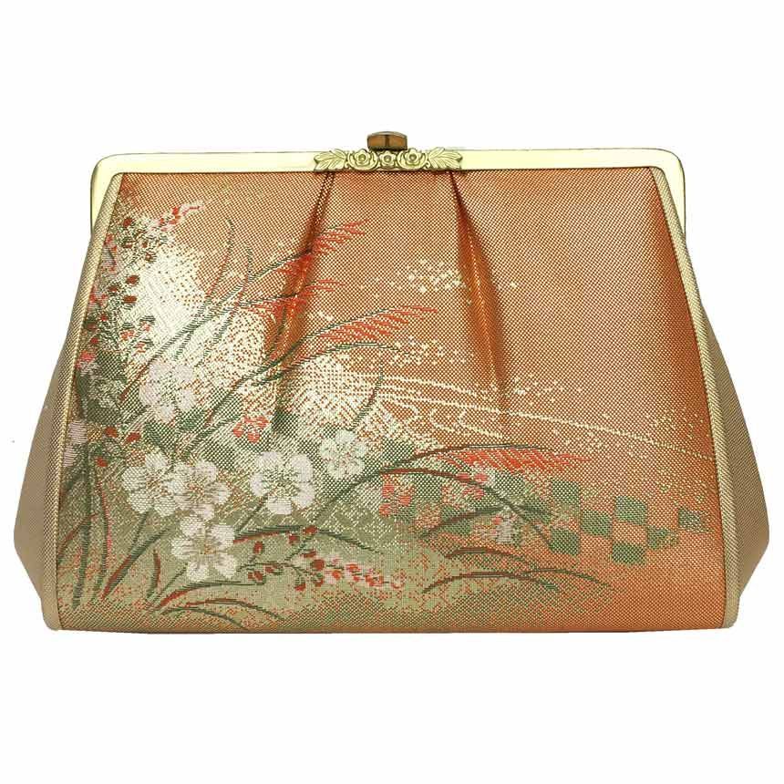 キャラ♡最終お値下げ！新品未使用！美しいきもの企画　着物バッグ 別人かと」のん しっとり極上着物で貴婦人に！雑誌「美しいキモノ