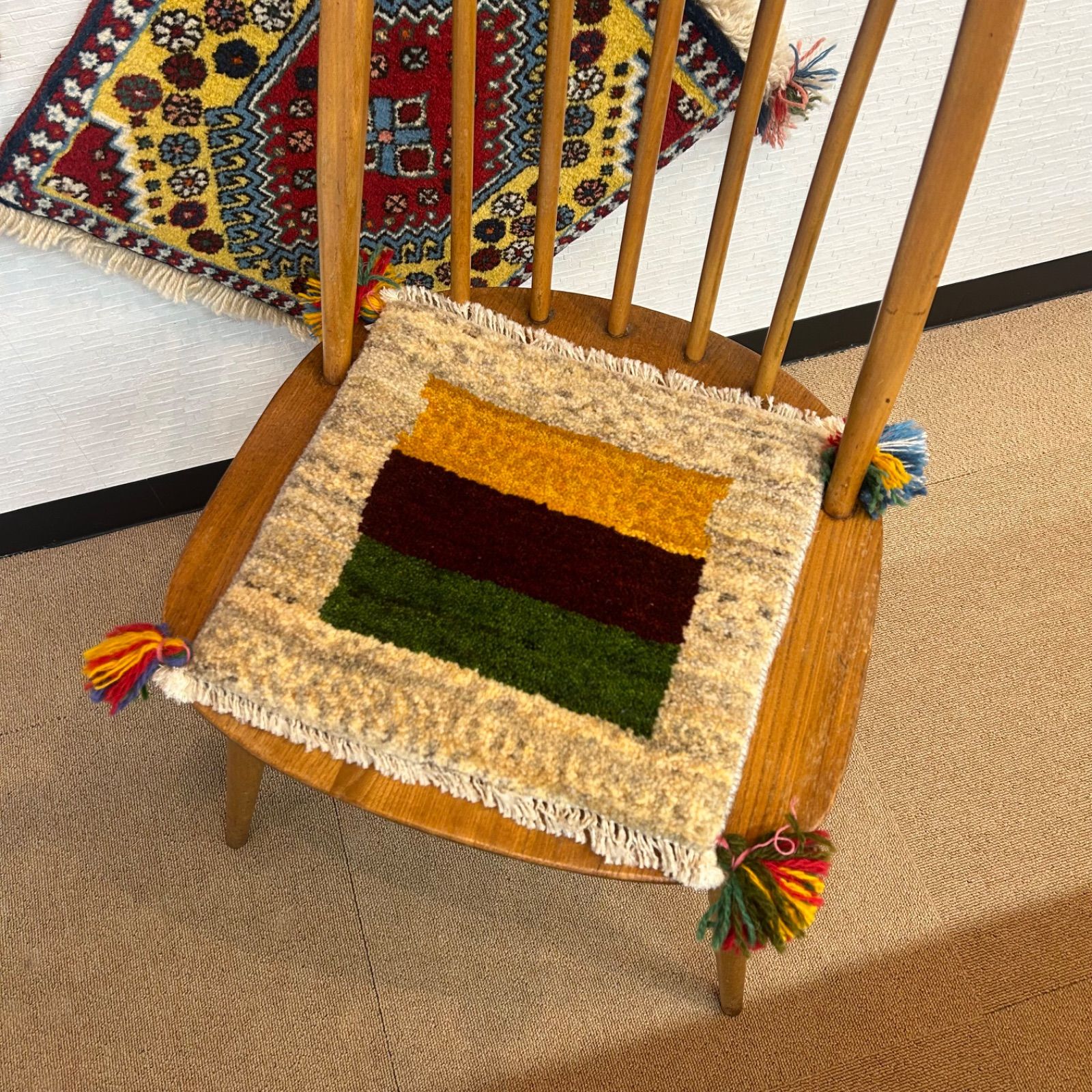 ギャッベ】イラン産 手織りカーペット 32.5×30.5cm インテリア