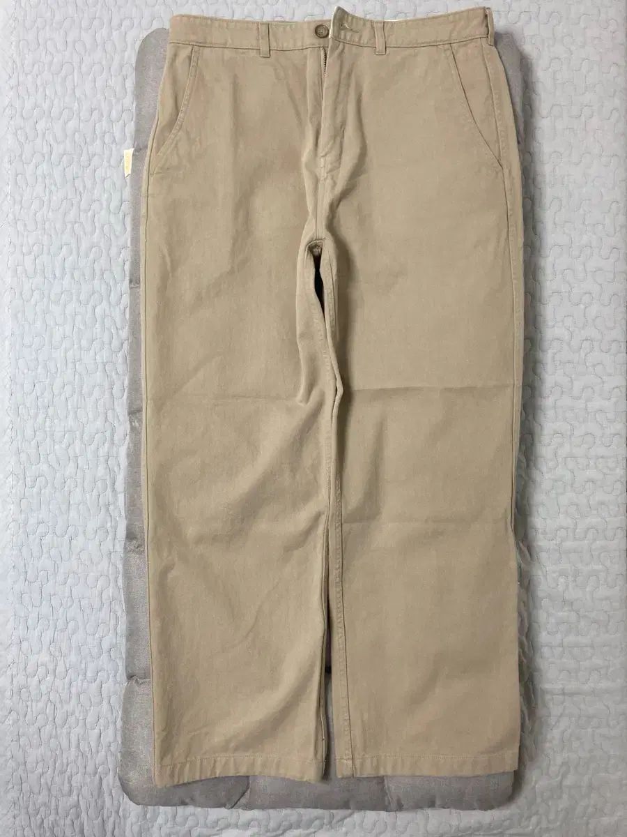 パンツ