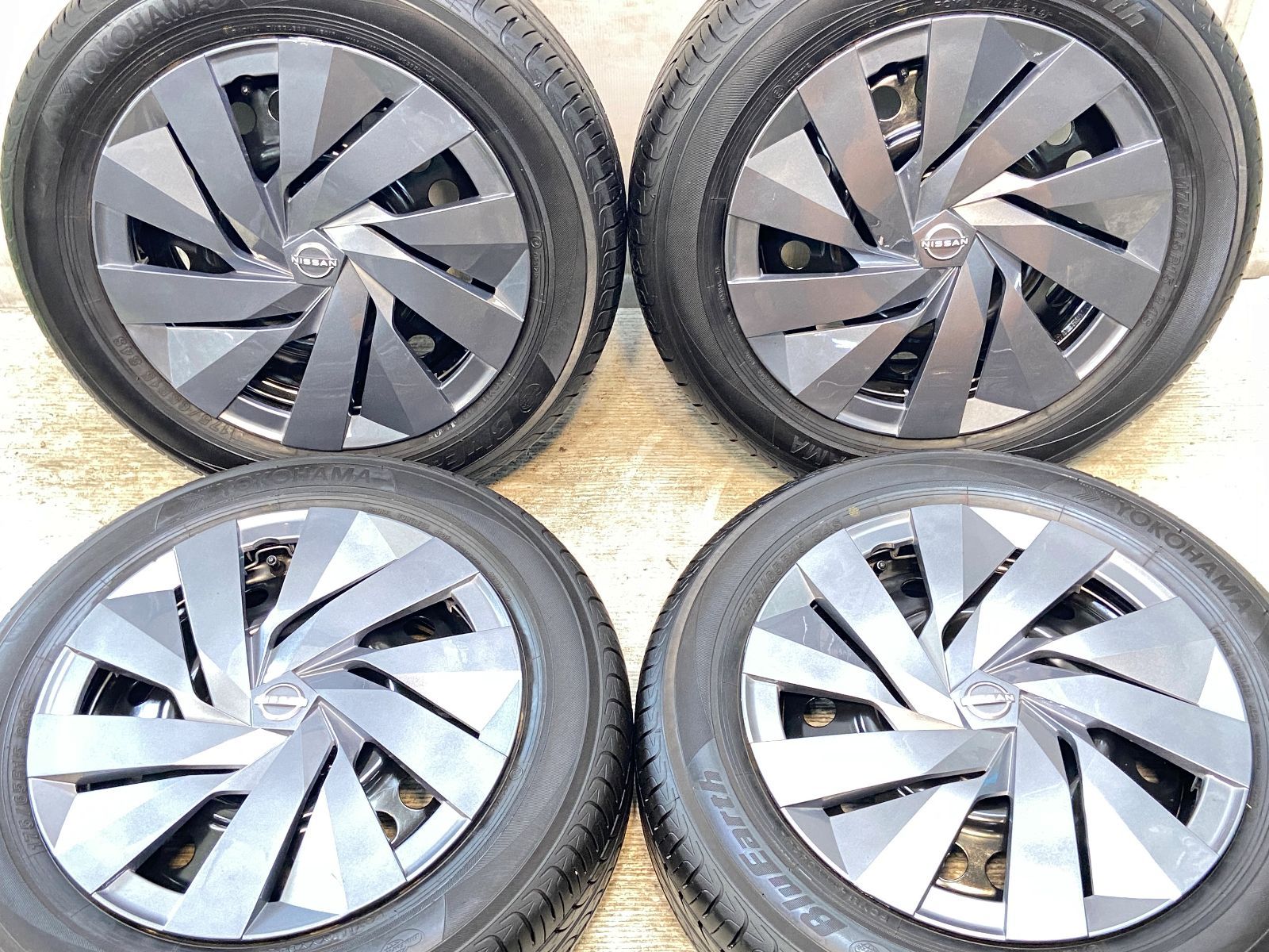 175/65R15 ヨコハマ ブルーアース 日産純正 15x5.5 100-4穴 中古タイヤ 